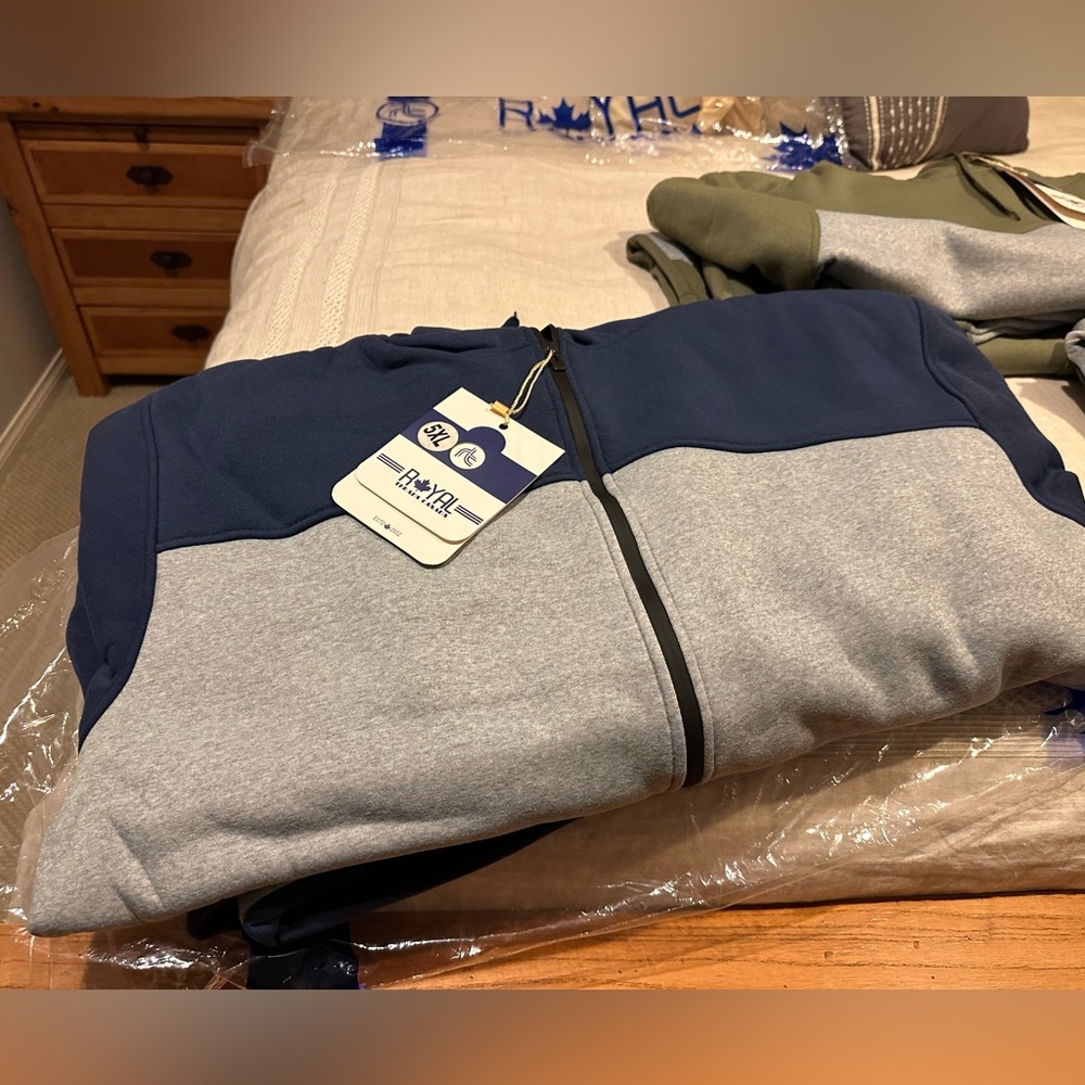 Men’s Fashion hoodie Jogging Suit Premium quality Fleece Hoodie & fleece pants